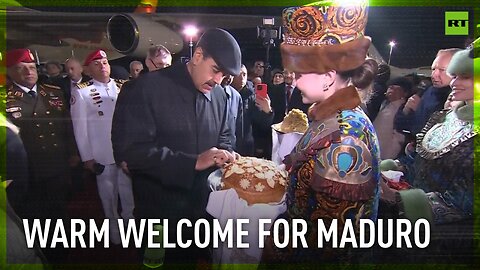 Venezuelan President welcomed at Kazan airport with traditional Russian bread