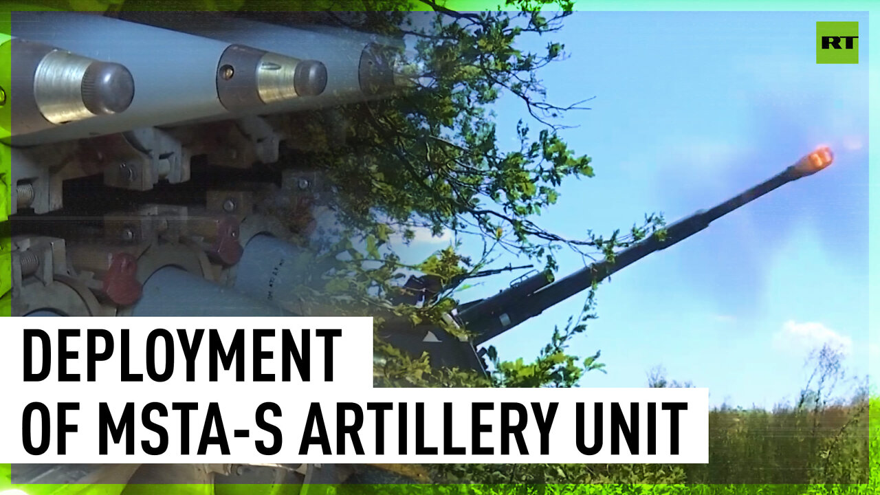 Self-propelled Msta-S artillery unit on a combat mission