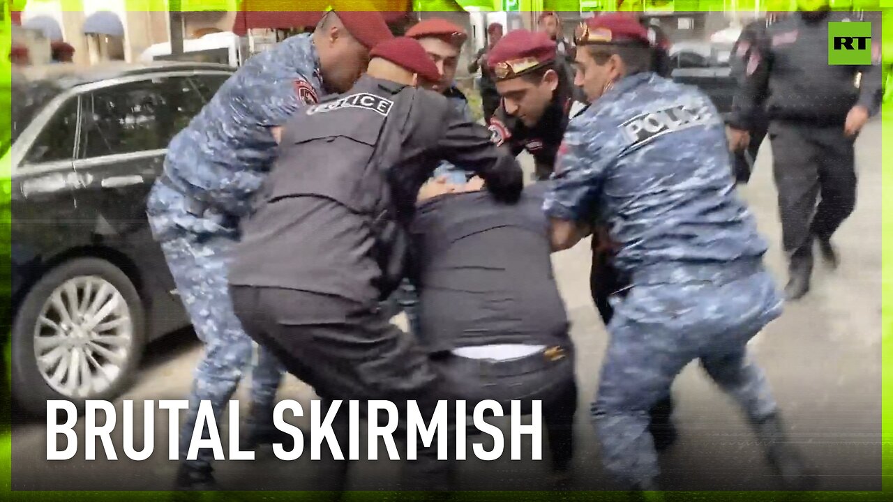 Violent clashes break out in Yerevan over border delimitation with Azerbaijan