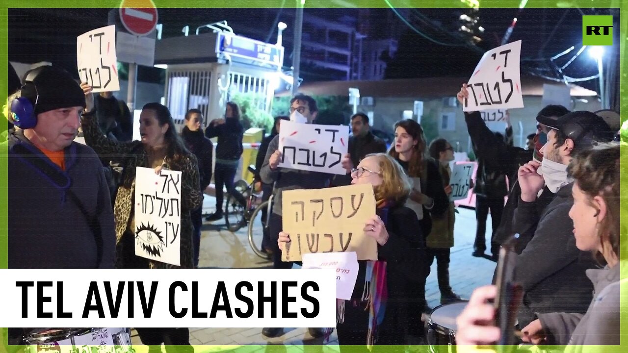 Protesters scuffle with police during rally for Gaza ceasefire in Tel Aviv