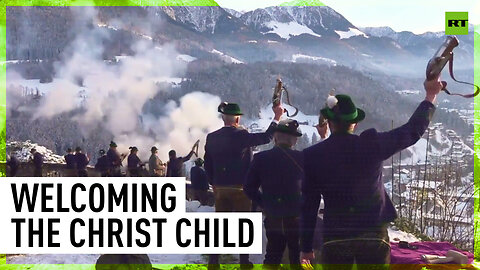 Bavarians salute Christ Child on Berchtesgaden mountain