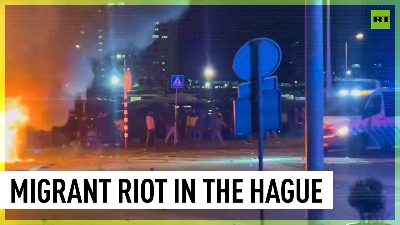 Migrants clash with police in The Hague