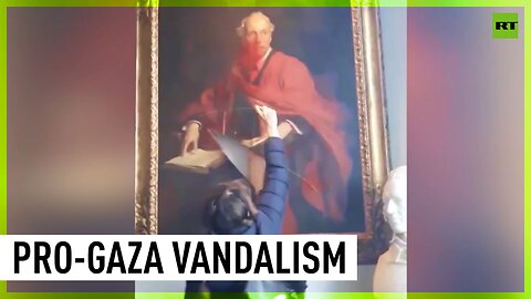 Pro-Palestine activist defaces portrait of fmr UK PM Lord Balfour