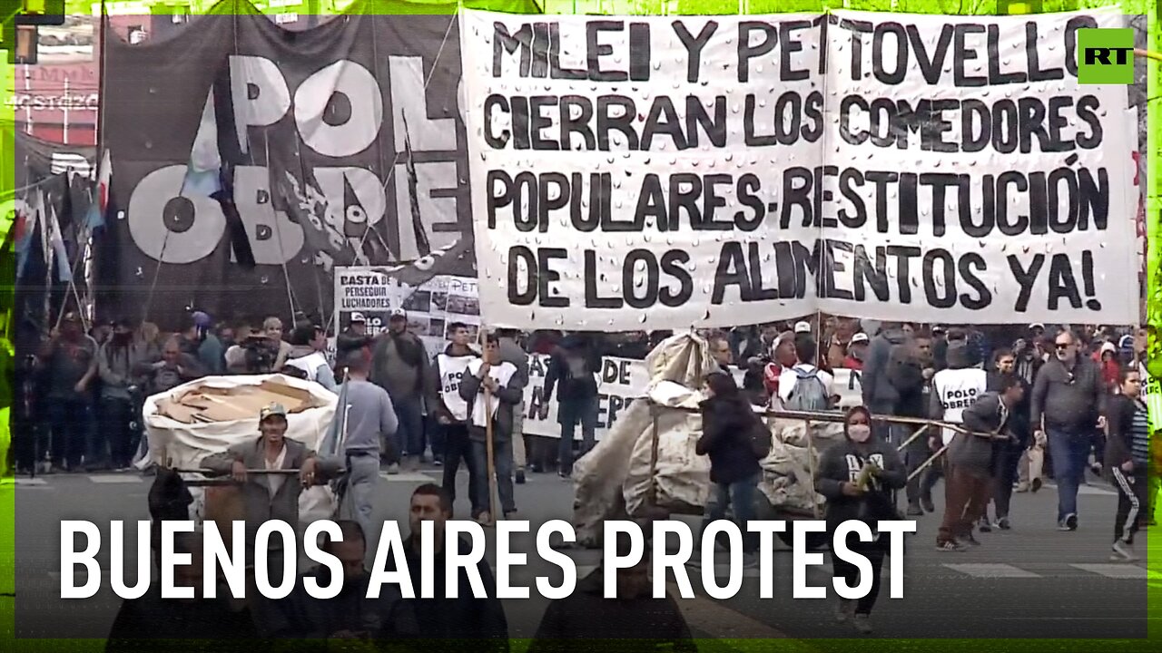 Buenos Aires marches in support of soup kitchens amid Milei’s minister’s corruption scandal