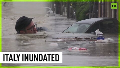 Crazy floods wreak havoc in Italy