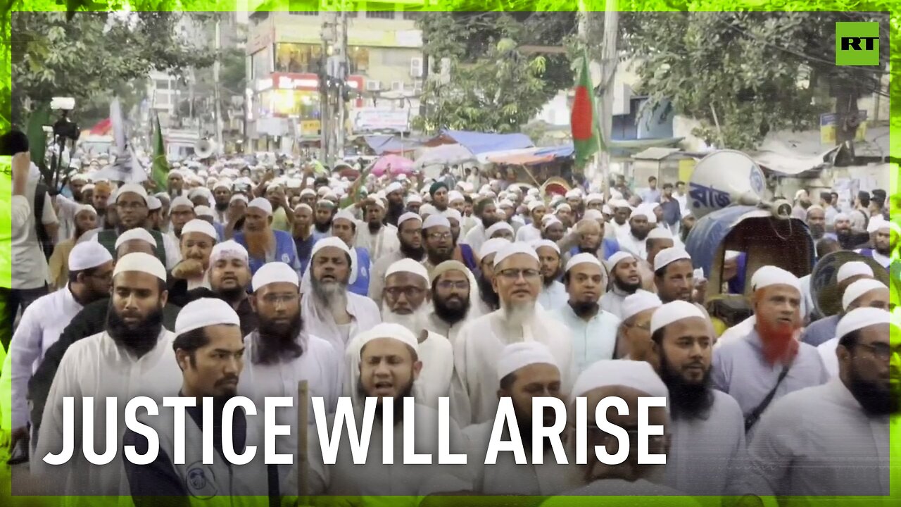 Islami Andolan Bangladesh party demonstrators demand trial for ousted PM