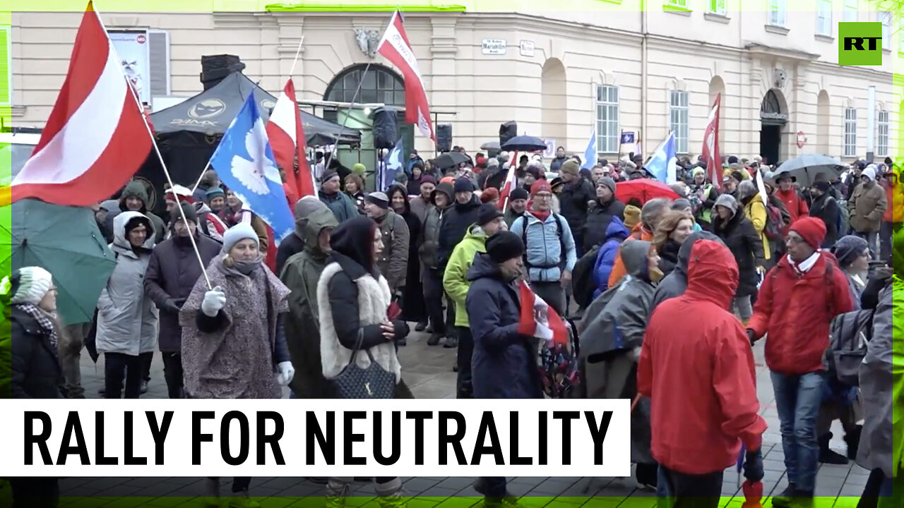 Peace activists rally to demand Austria uphold neutrality