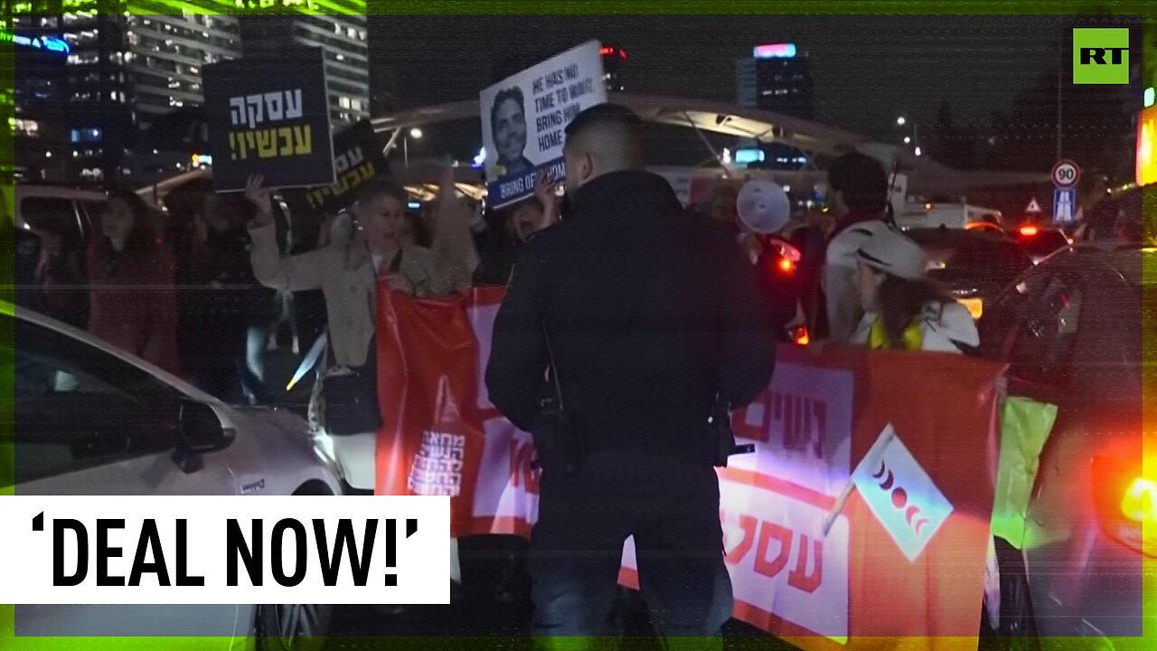 Protesters block Tel Aviv highway demanding deal to free hostages from captivity in Gaza