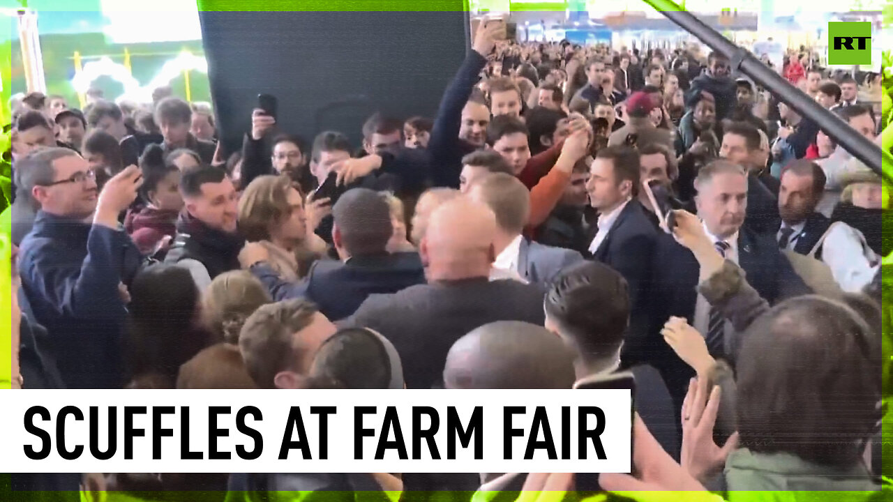 Protesters clash with Macron’s security at farm fair in Paris