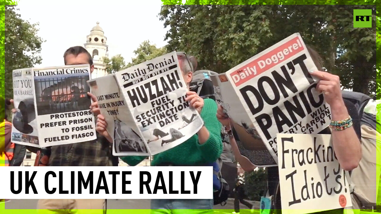 ‘Just stop oil’: Activists protest outside Westminster and Downing St.