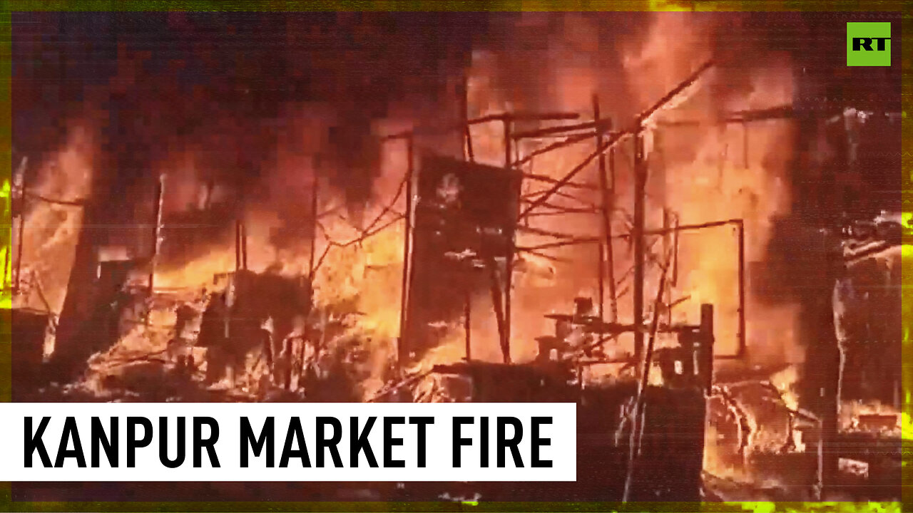 Fire in Indian market: Shops burn to ground