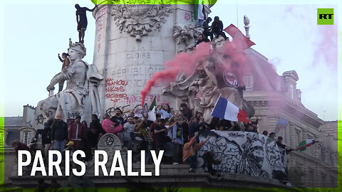 Thousands rally in Paris as French election results counted