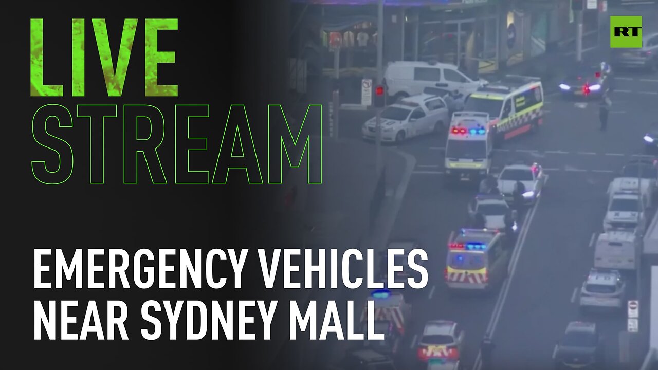 Sydney mall stabbing reports | Emergency services at the scene