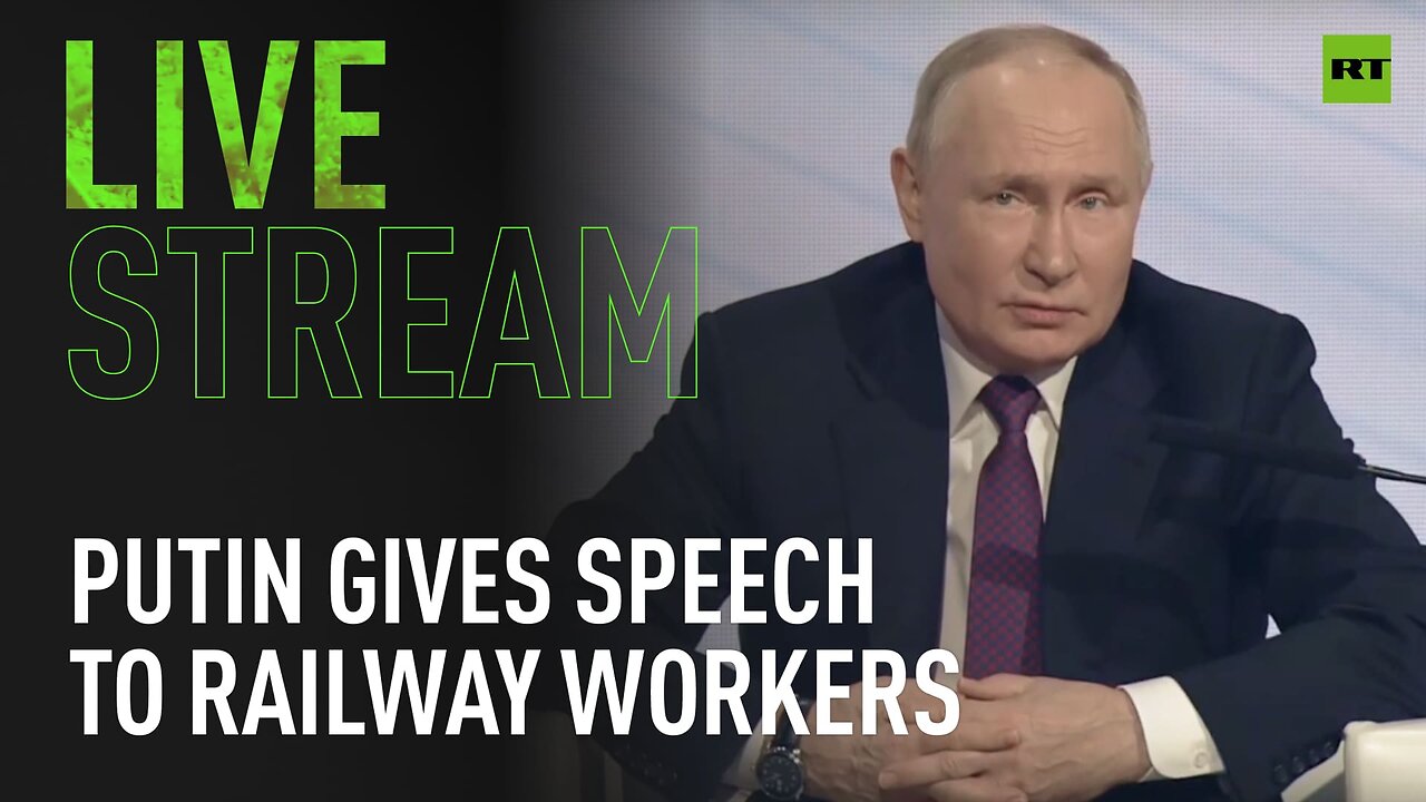 Putin takes part in 4th Congress of Railway Workers