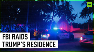 Law enforcement seen ouside Trump’s residence in Mar-A-Lago