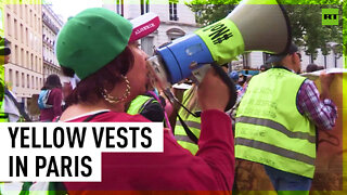 Yellow Vests protest against Macron policies