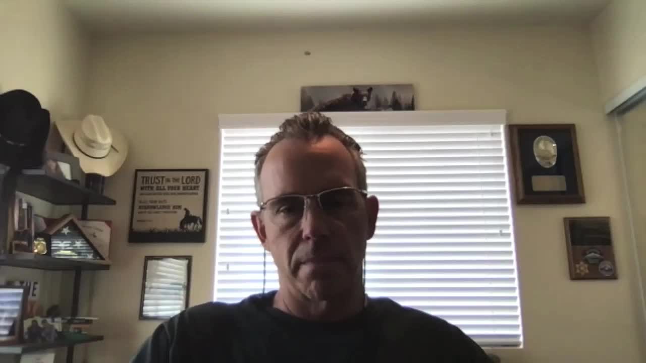 LA firefighters defy mandatory COVID vaccination - one of their leaders speaks to RT