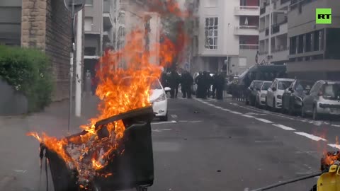 Anti-Macron protest held in Lyon as president visits the city