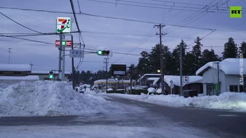 Winter STORM hits Japan, leaving Hikone blanketed in snow