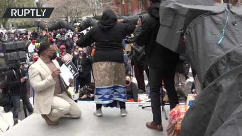 Indigenous activists kill ‘black snake’ in anti-pipeline protest outside the White House