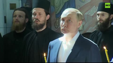 Putin and Lukashenko attend Orthodox service on Valaam island