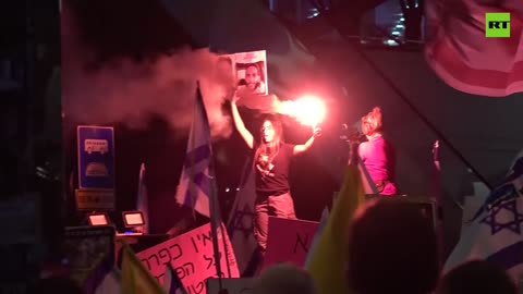 Protesters block road in Tel Aviv demanding hostage deal