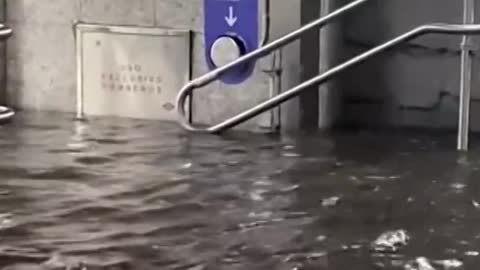 Leaky Rails