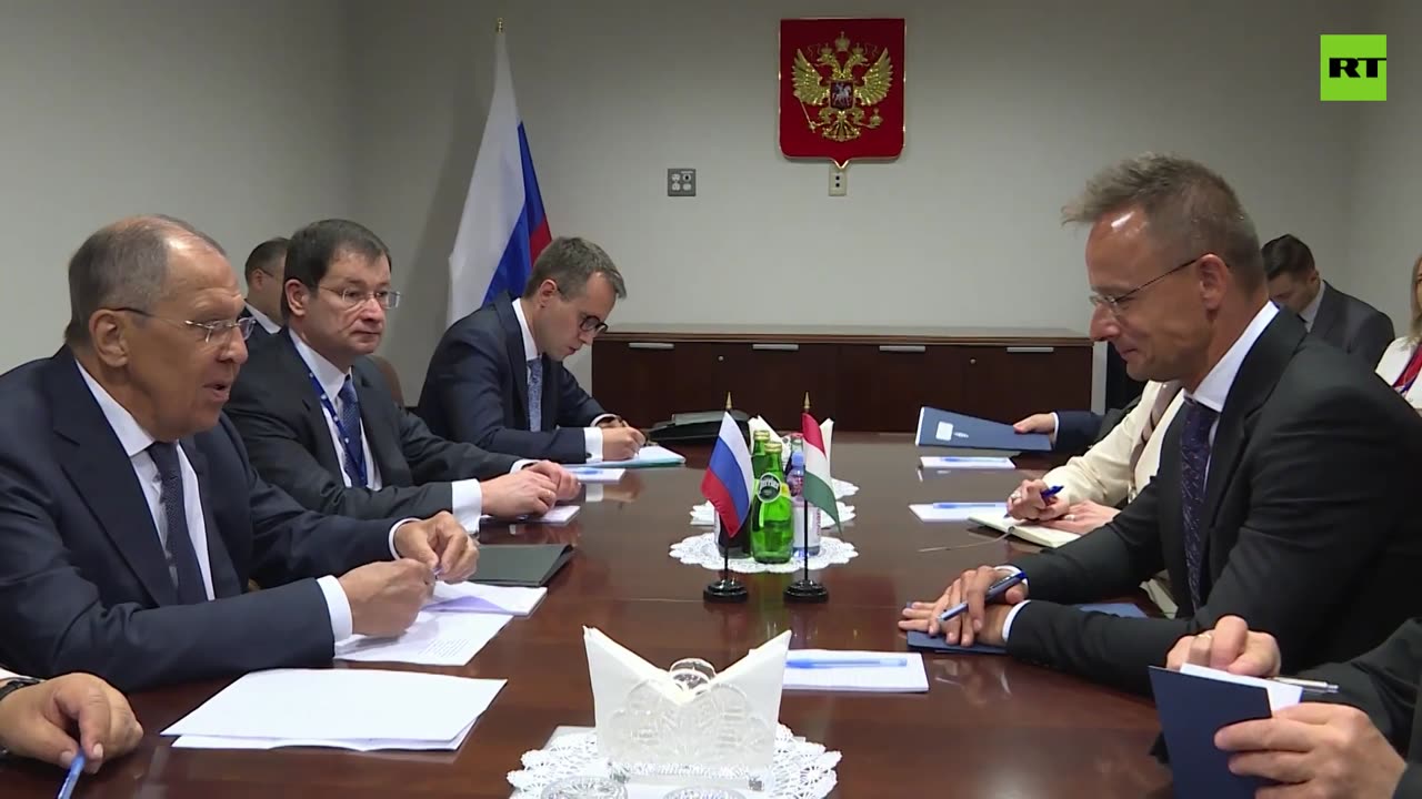 Lavrov meets with Hungarian Foreign Minister in New York