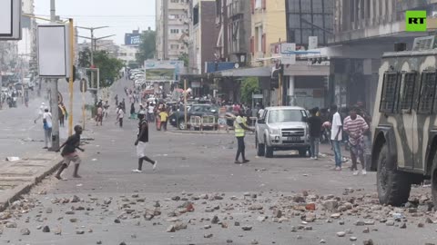 Maputo police clash with anti-government protesters