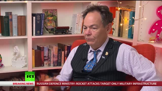 Keiser Report | 'Permanent Distortion' | E1819