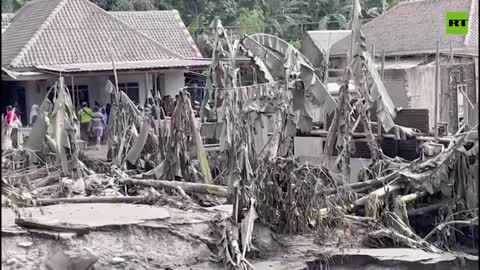 Ash blankets streets following Mount Semeru’s deadly eruption