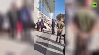 Concrete roof of railway station building Collapses in Serbian city [DISTURBING FOOTAGE]