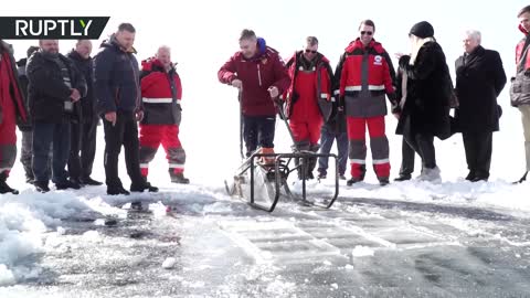 Underwater telescope placed below Siberia’s Lake Baikal