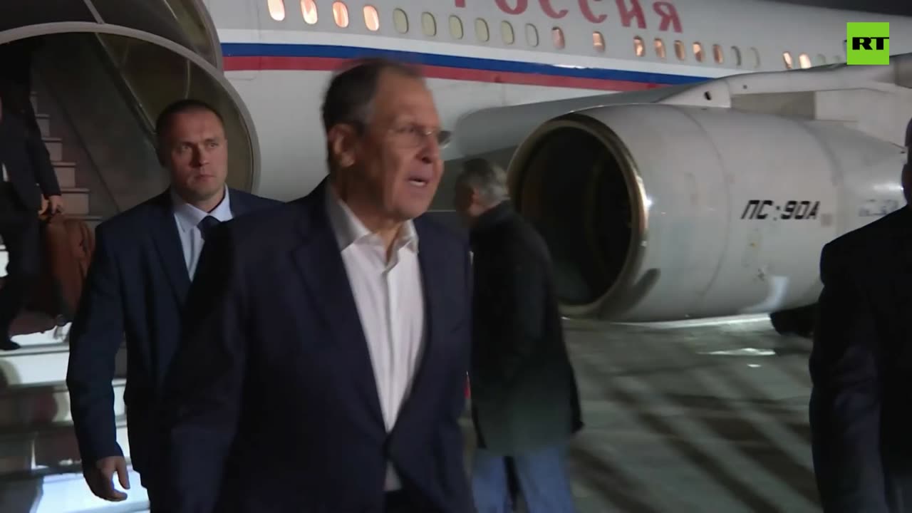 FM Lavrov arrives in Malta