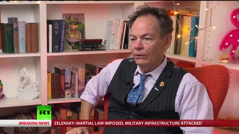 Keiser Report | 'Permanent Distortion' | E1819