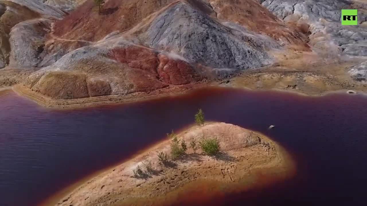 Mars on... Earth? | Red Planet-like landscape captured by drone in Russia’s Ural region