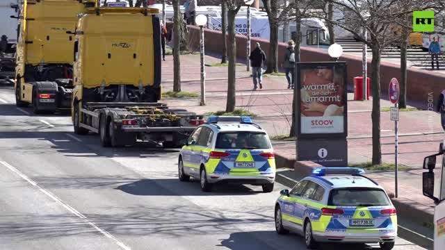 Trucks roar in rally against high fuel prices in Germany's Hamburg