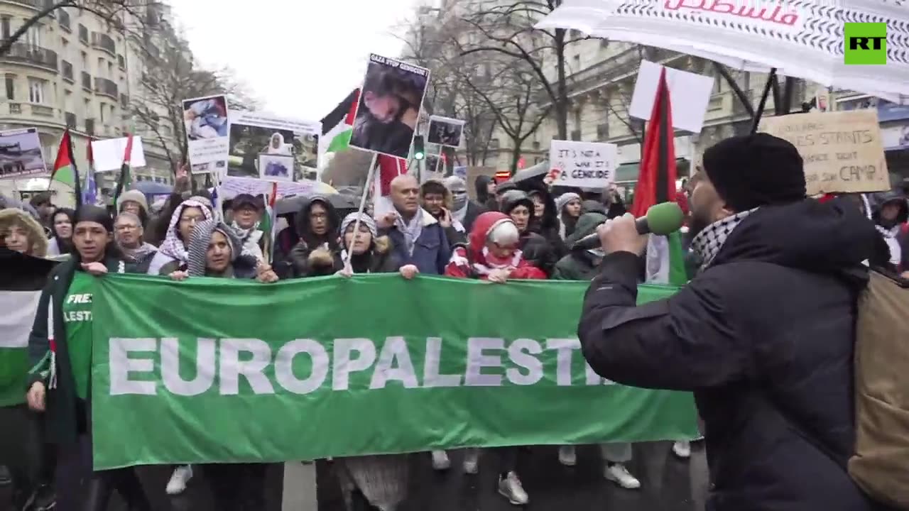 Paris hit with massive protest against immigration bill