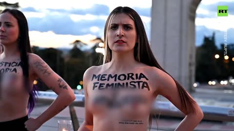 Topless FEMEN activists denounce fascism supporters