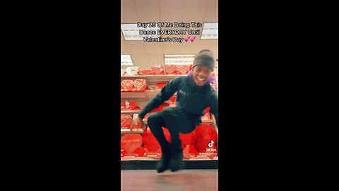 Day 29 Of Me Doing This TikTok Dance EVERYDAY Until Valentine’s Day