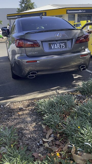 Kia Stinger and Lexus ISF