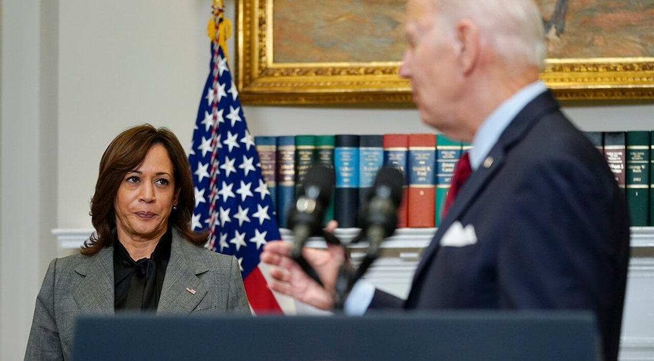 The Democrats' Uncomfortable Second-Guessing Over Kamala Harris Begins