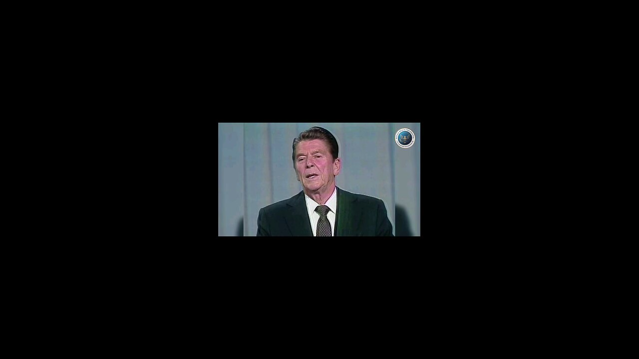 Ronald Reagan Approves this message Full clip