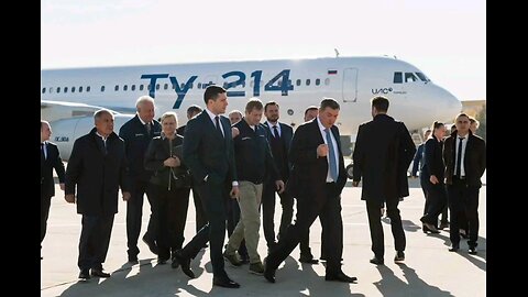 The head of the Ministry of Industry and Trade Anton Alikhanov, together with Rustam Minnikhanov...