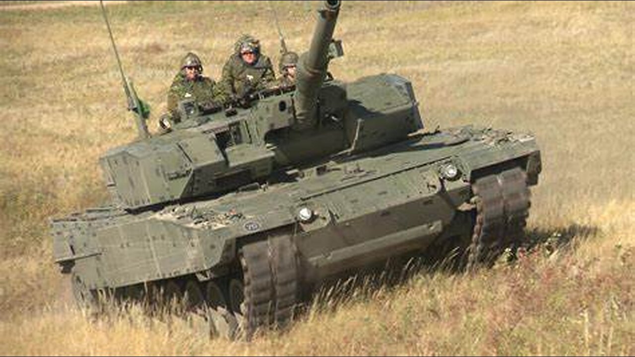 Canada sending tanks to Ukraine