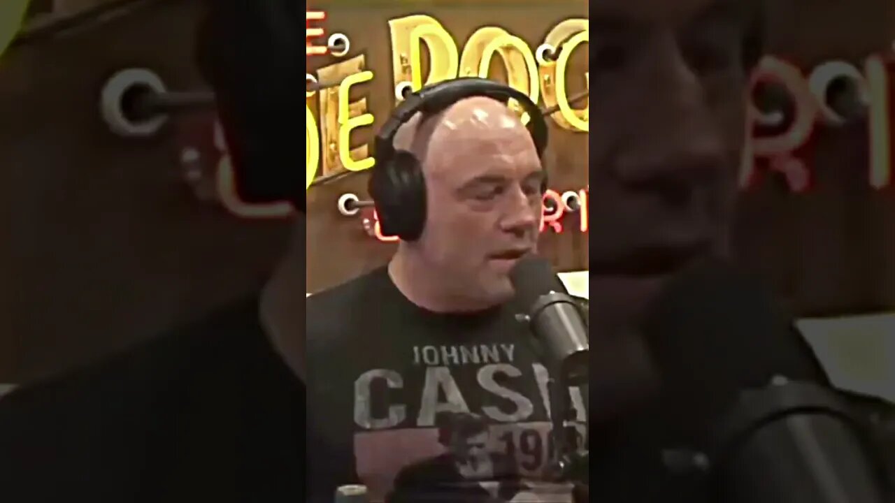 JRE GETS TATE LESSON