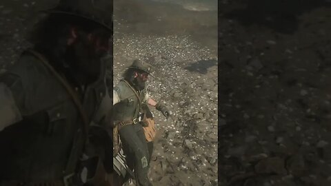 What Is He Doing Up There? - Red Dead Redemption #shorts