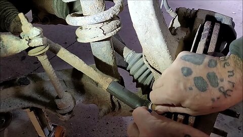 Control Arm and Tie Rod End Replacement 2010 Dodge Ram 1500 4 X 4