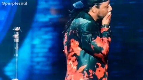 Katt Williams shows Donald Trump’s mugshot on stage !!!