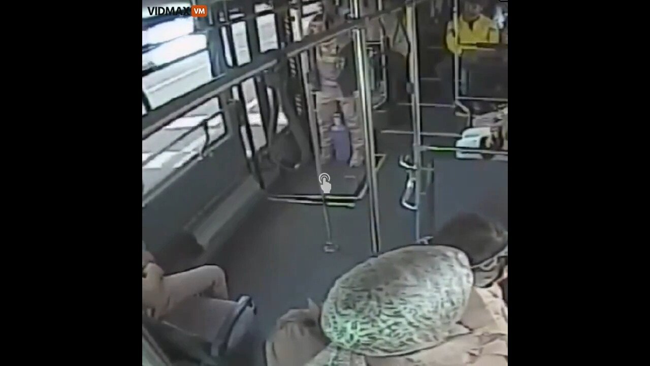 A Small Oxygen Tank Falls Over On A Bus In Turkey And The Passengers Go Apesh!t